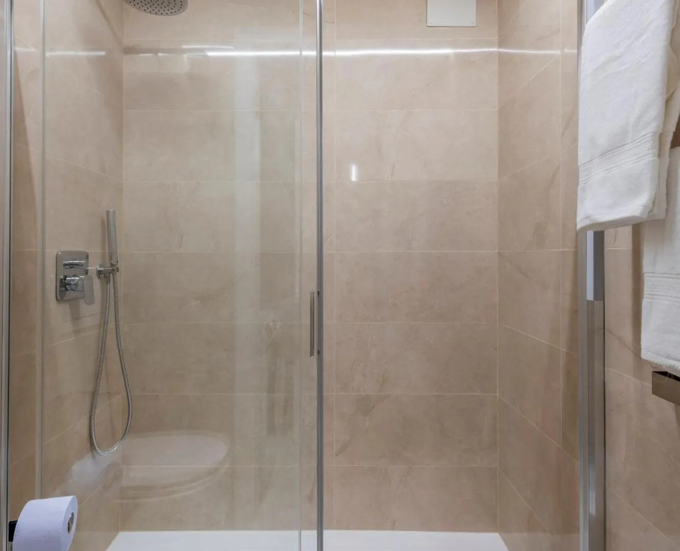 White House - San Babila Apartment Milan